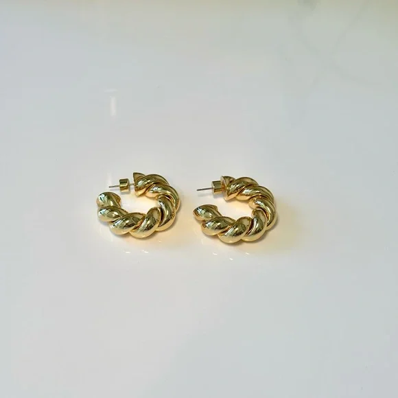 New Eclatant Soleil Hoops - Picture 3 of 16